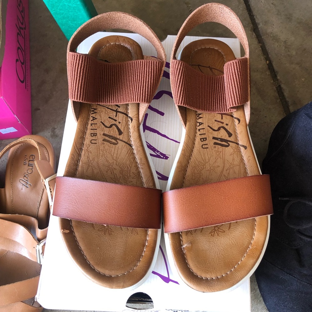 Womens Sandals size 9